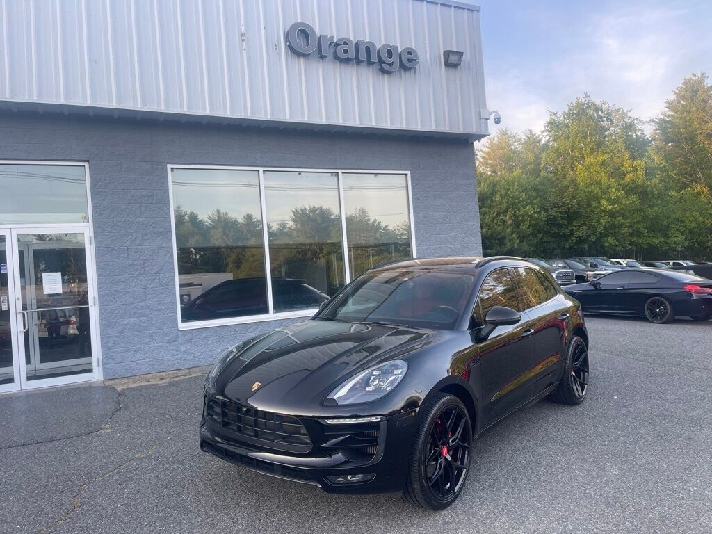 2018 Porsche Macan GTS Orange MA