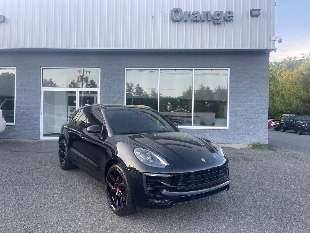 2018 Porsche Macan GTS Orange MA