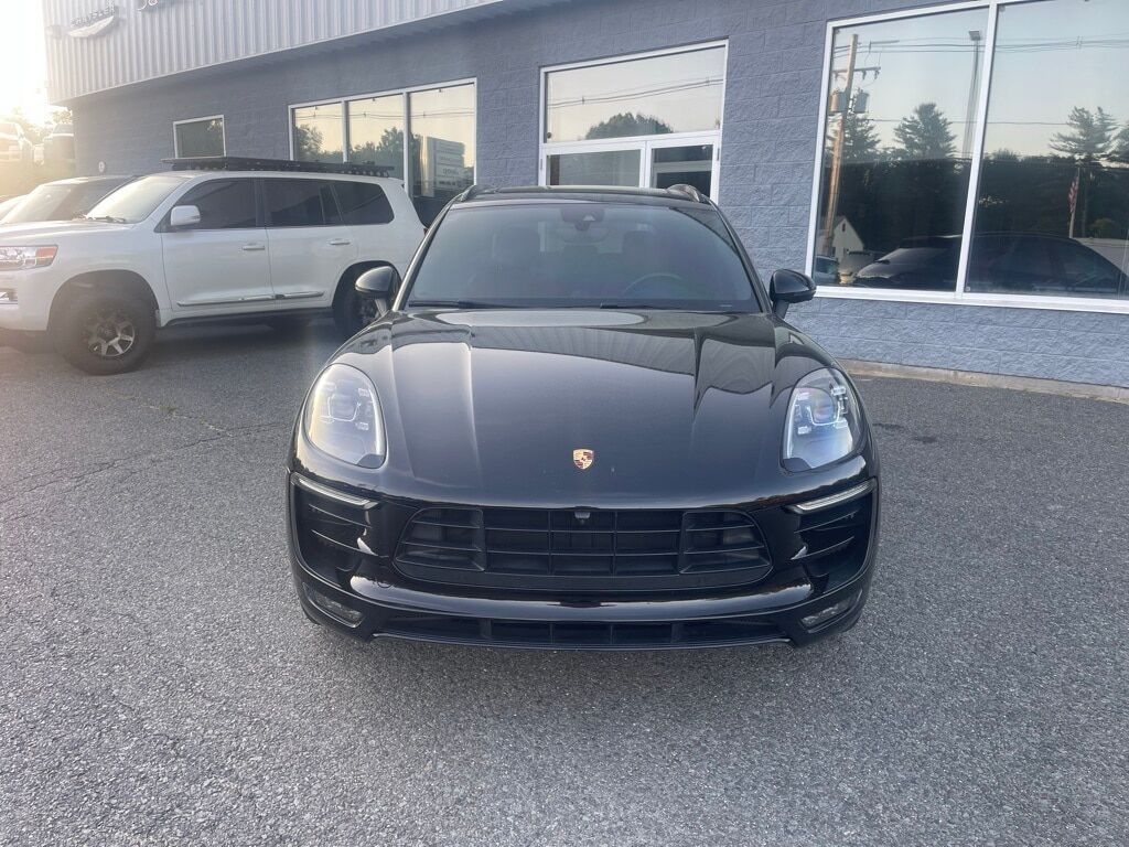 2018 Porsche Macan GTS Orange MA