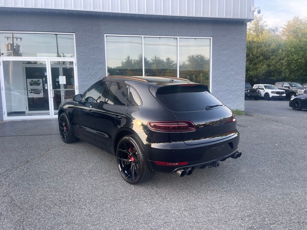 2018 Porsche Macan GTS Orange MA