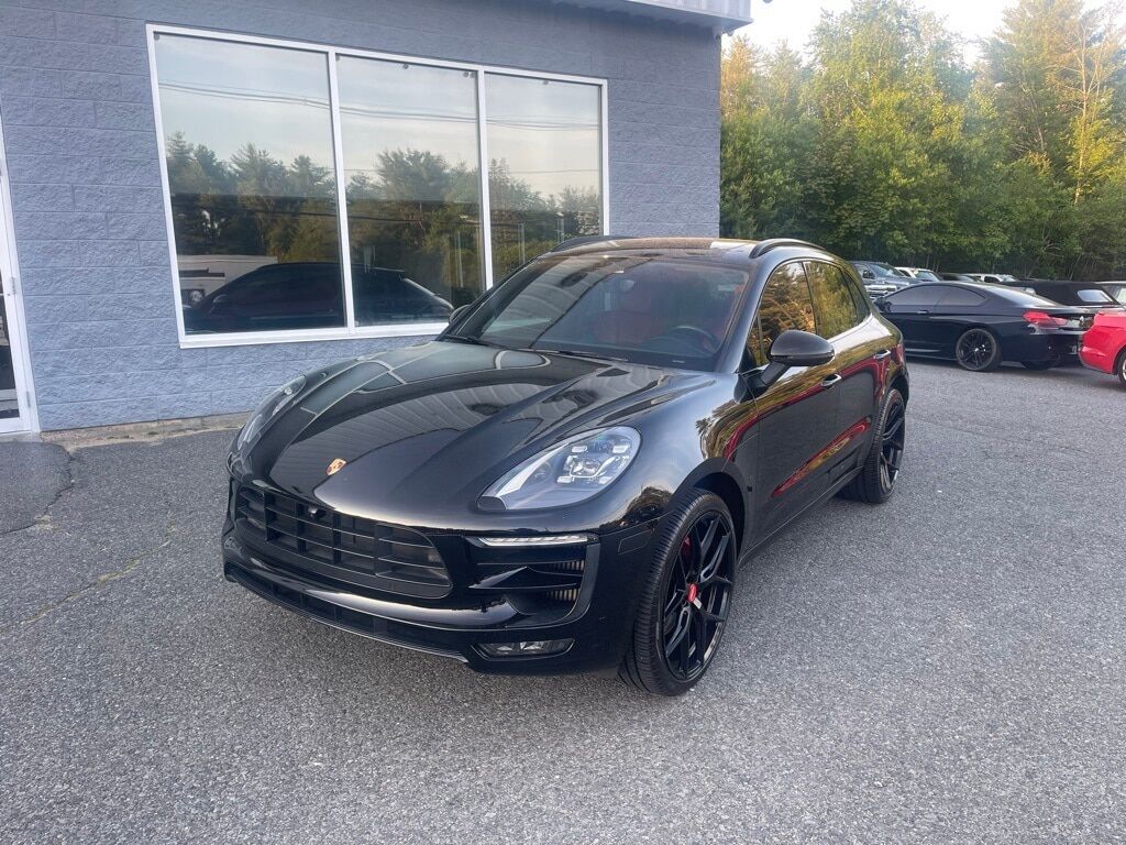 2018 Porsche Macan GTS Orange MA