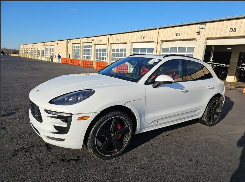 2018 Porsche Macan