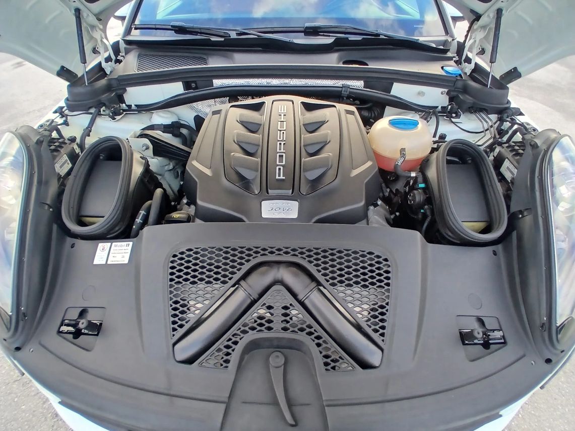 2018 Porsche Macan GTS Sport Utility 4D Maitland FL