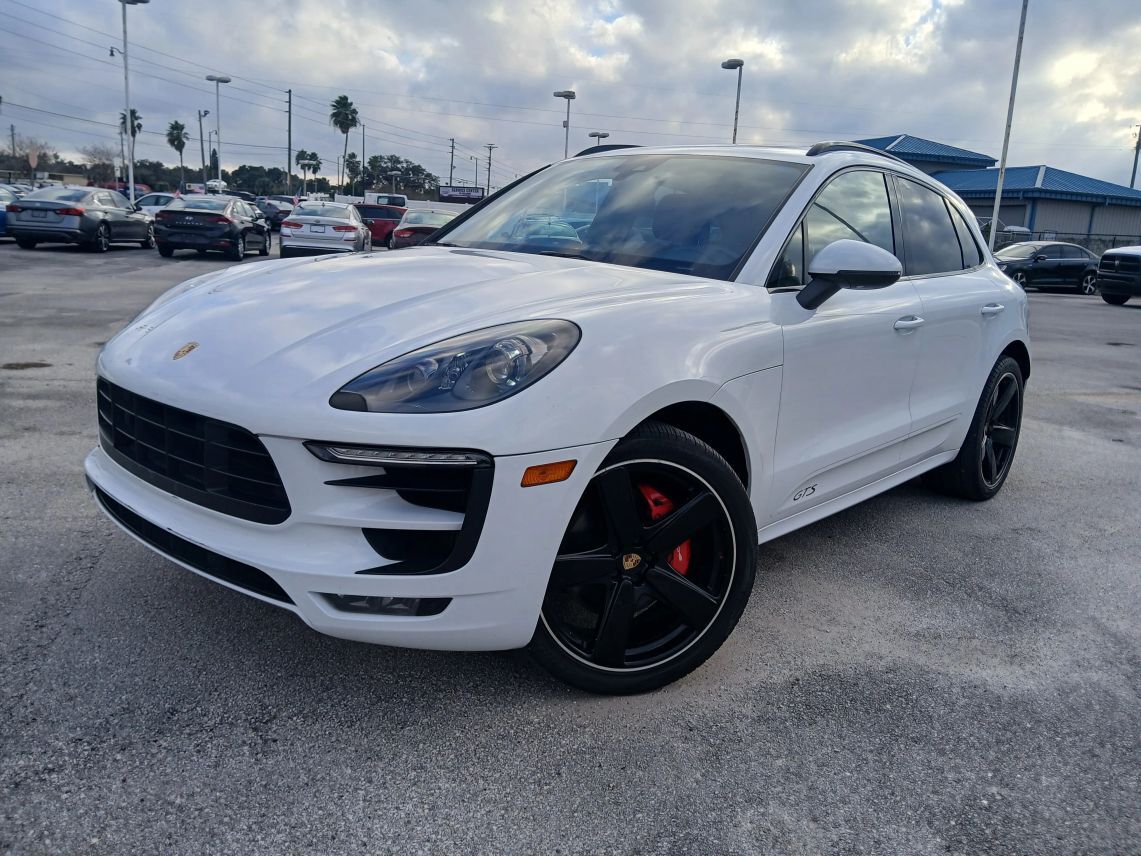 2018 Porsche Macan GTS Sport Utility 4D