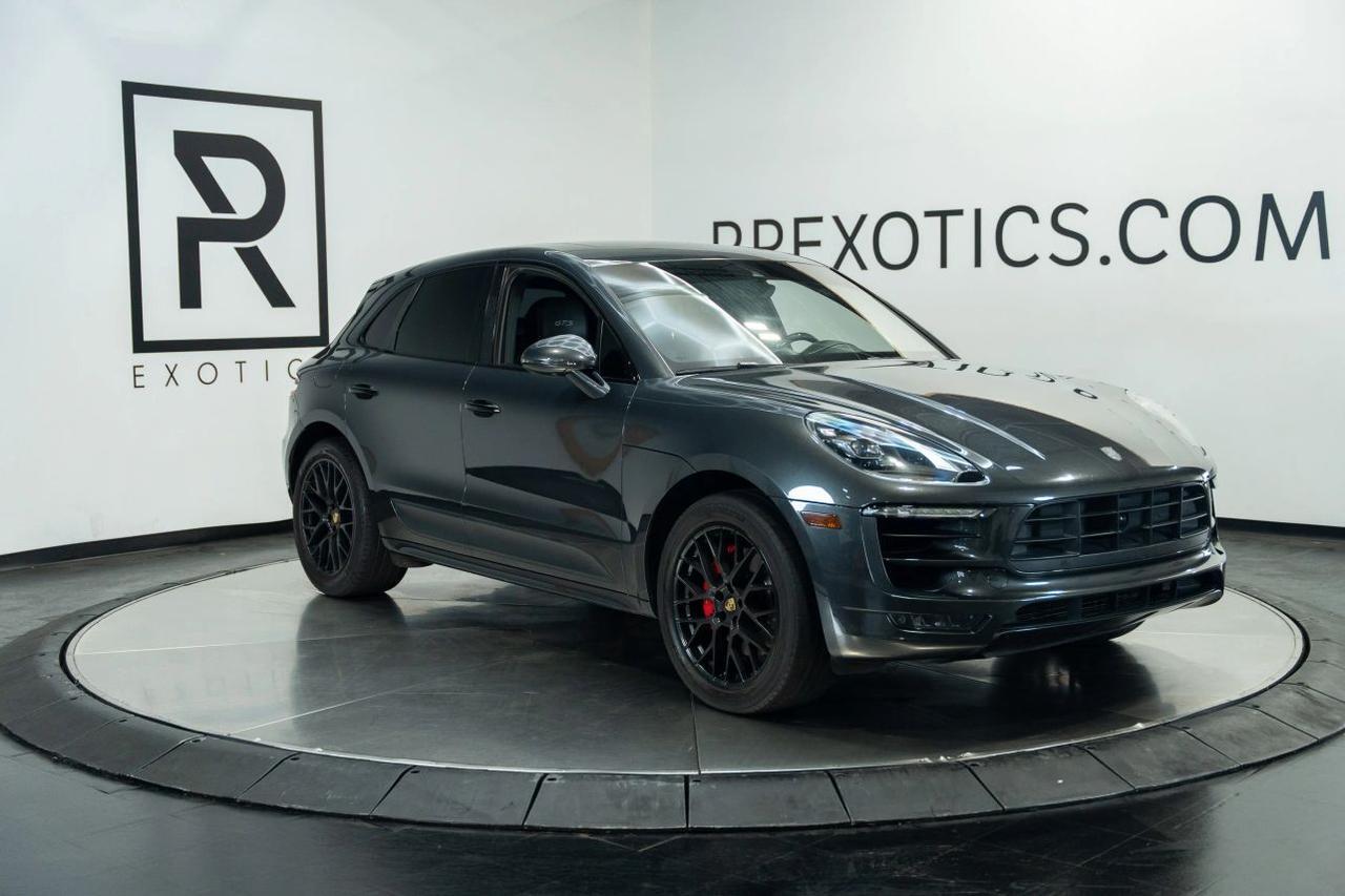 2018 Porsche Macan GTS Sport Utility 4D St. Louis MO