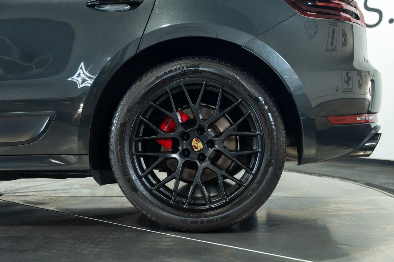 2018 Porsche Macan GTS Sport Utility 4D St. Louis MO