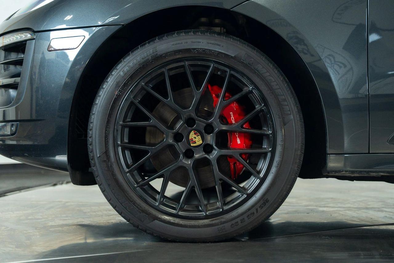 2018 Porsche Macan GTS Sport Utility 4D St. Louis MO