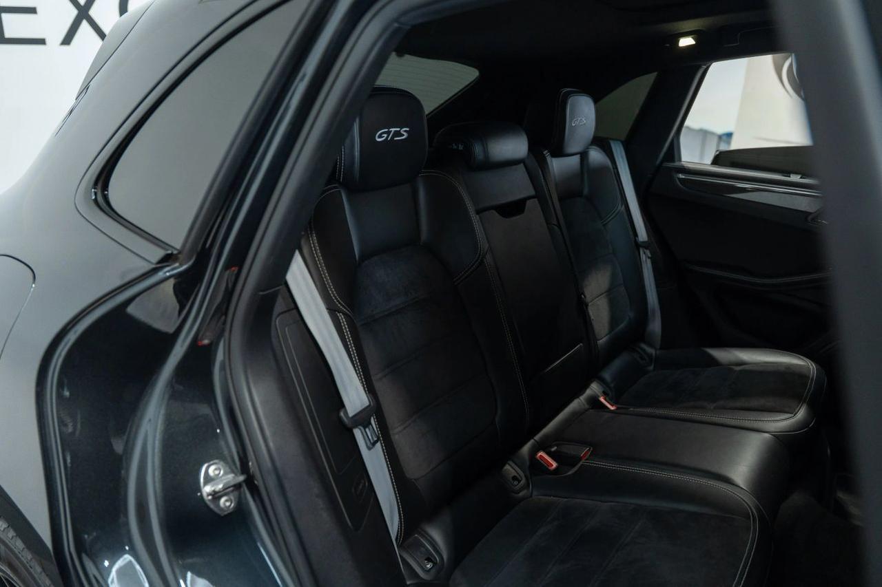 2018 Porsche Macan GTS Sport Utility 4D St. Louis MO