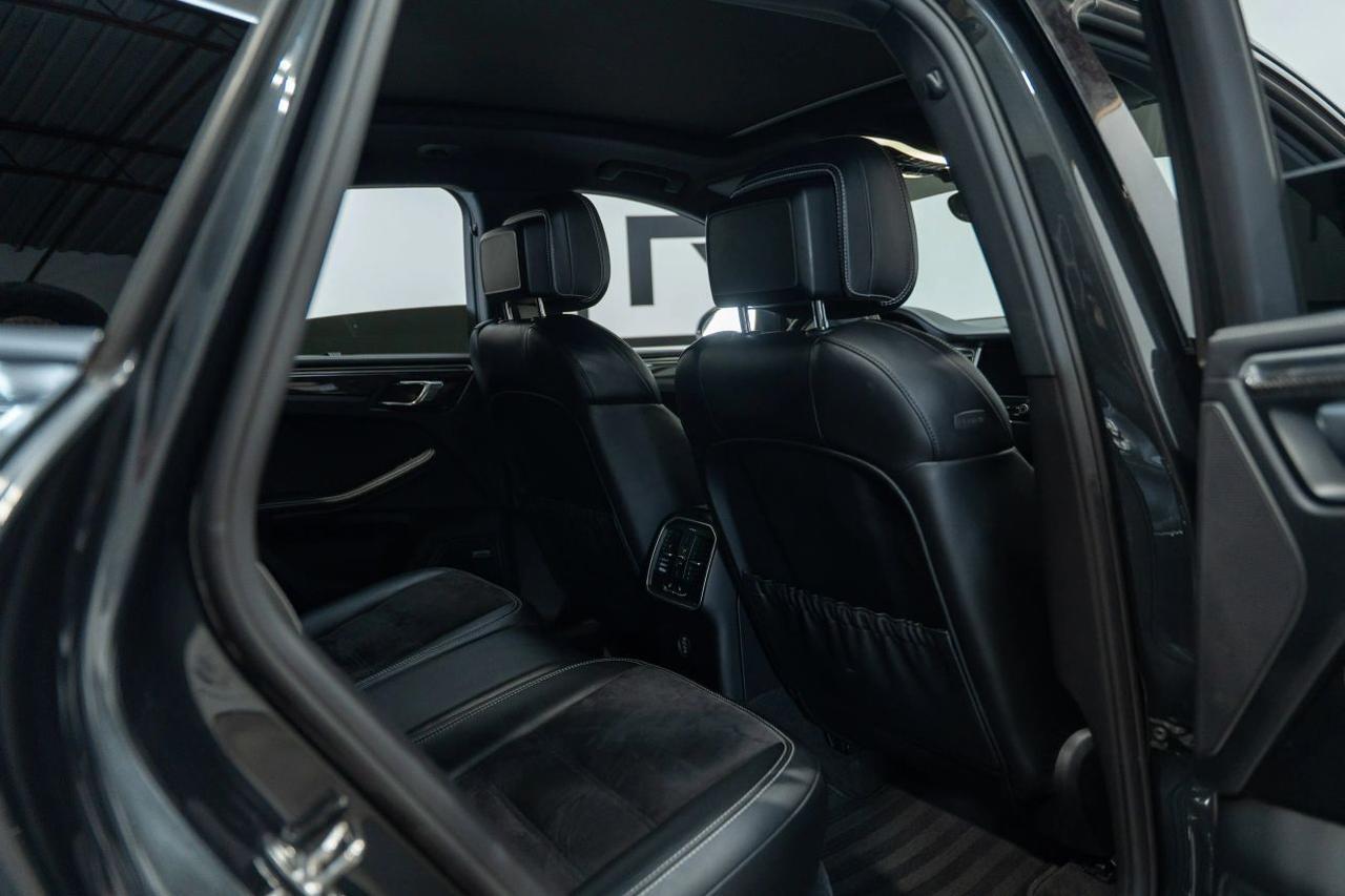 2018 Porsche Macan GTS Sport Utility 4D St. Louis MO