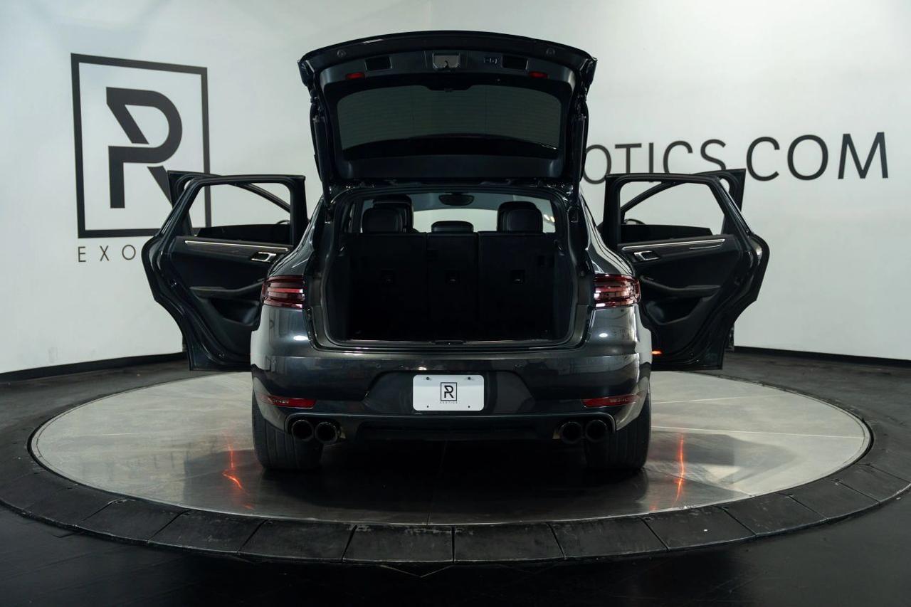 2018 Porsche Macan GTS Sport Utility 4D St. Louis MO