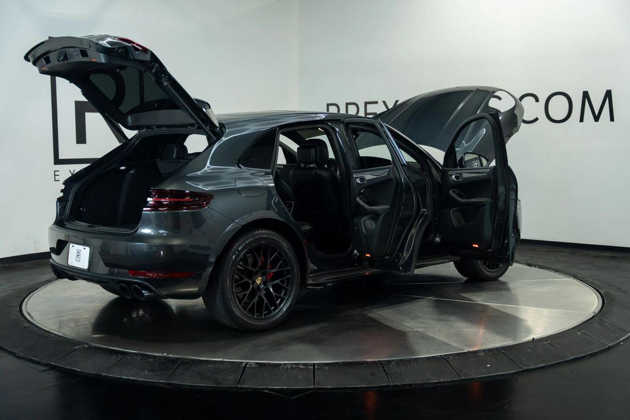 2018 Porsche Macan GTS Sport Utility 4D St. Louis MO