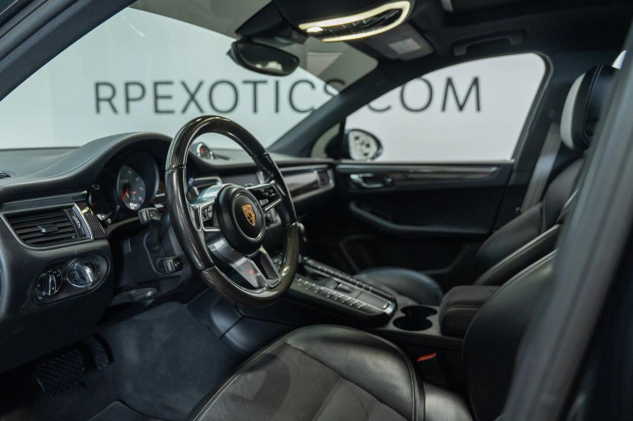 2018 Porsche Macan GTS Sport Utility 4D St. Louis MO