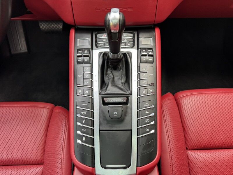 2018 Porsche Macan GTS Willow Grove PA
