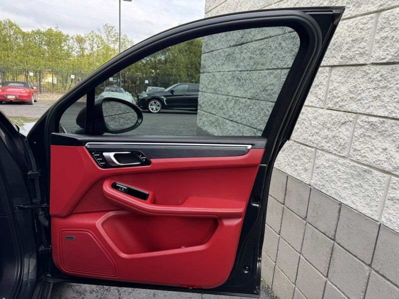 2018 Porsche Macan GTS Willow Grove PA