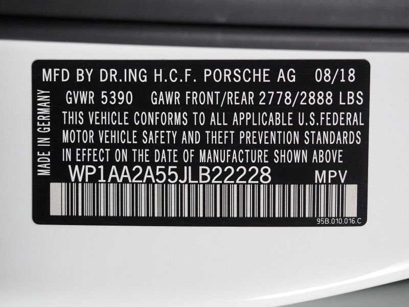 2018 Porsche Macan *PANORAMA MOONROOF, SAFETY ALERTS, BACKUP-CAMERA, COLOR TOUCHSCREEN, HEATED SEATS, KEYLESS ENTRY, POWER LIFTGATE, 18 INCH ALLOYS, BLUETOOTH PHONE & AUDIO Round Rock TX