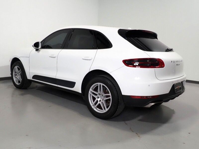 2018 Porsche Macan *PANORAMA MOONROOF, SAFETY ALERTS, BACKUP-CAMERA, COLOR TOUCHSCREEN, HEATED SEATS, KEYLESS ENTRY, POWER LIFTGATE, 18 INCH ALLOYS, BLUETOOTH PHONE & AUDIO Round Rock TX