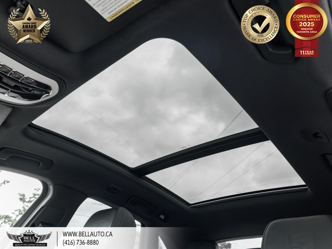 2018 Porsche Macan RED LEATHER | PANORAMIC SUNROOF | LANE DEPARTURE | BACKUPCAMERA | POWER SEATS | NAVI | NO ACCIDENT Toronto ON