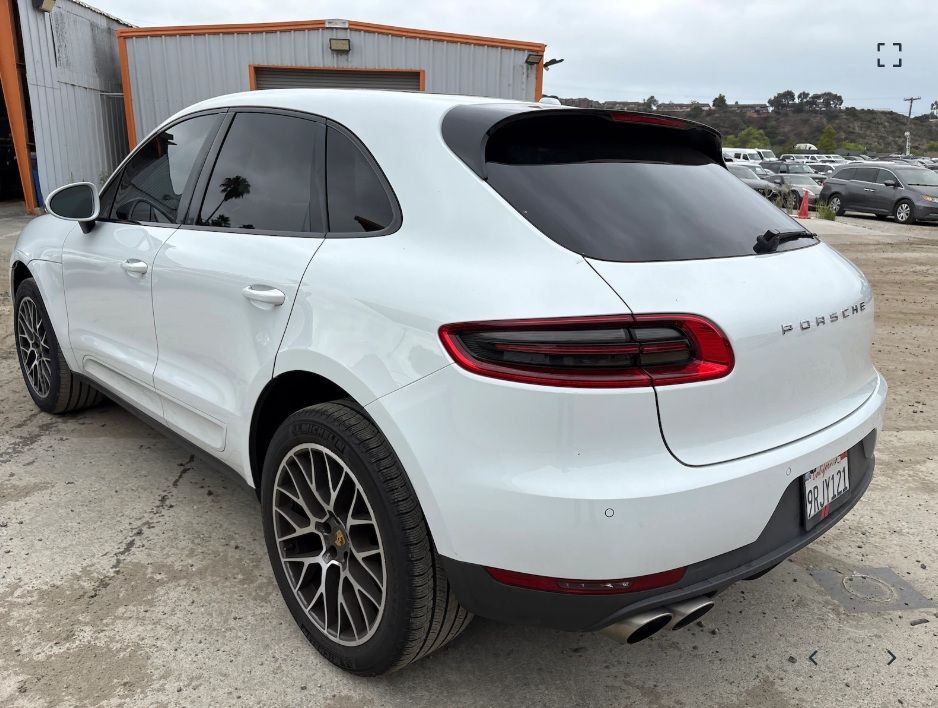 2018 Porsche Macan S OR
