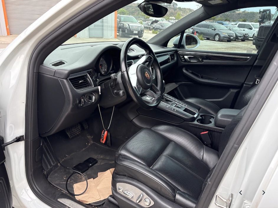 2018 Porsche Macan S OR