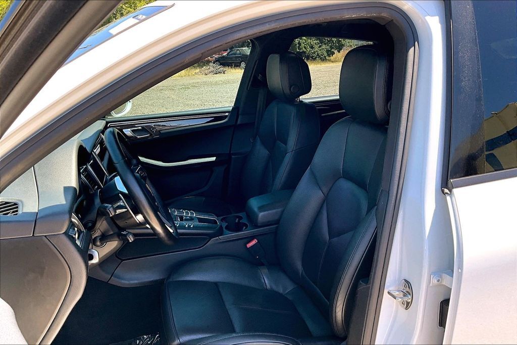 2018 Porsche Macan S OR