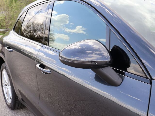 2018 Porsche Macan S Oshkosh WI