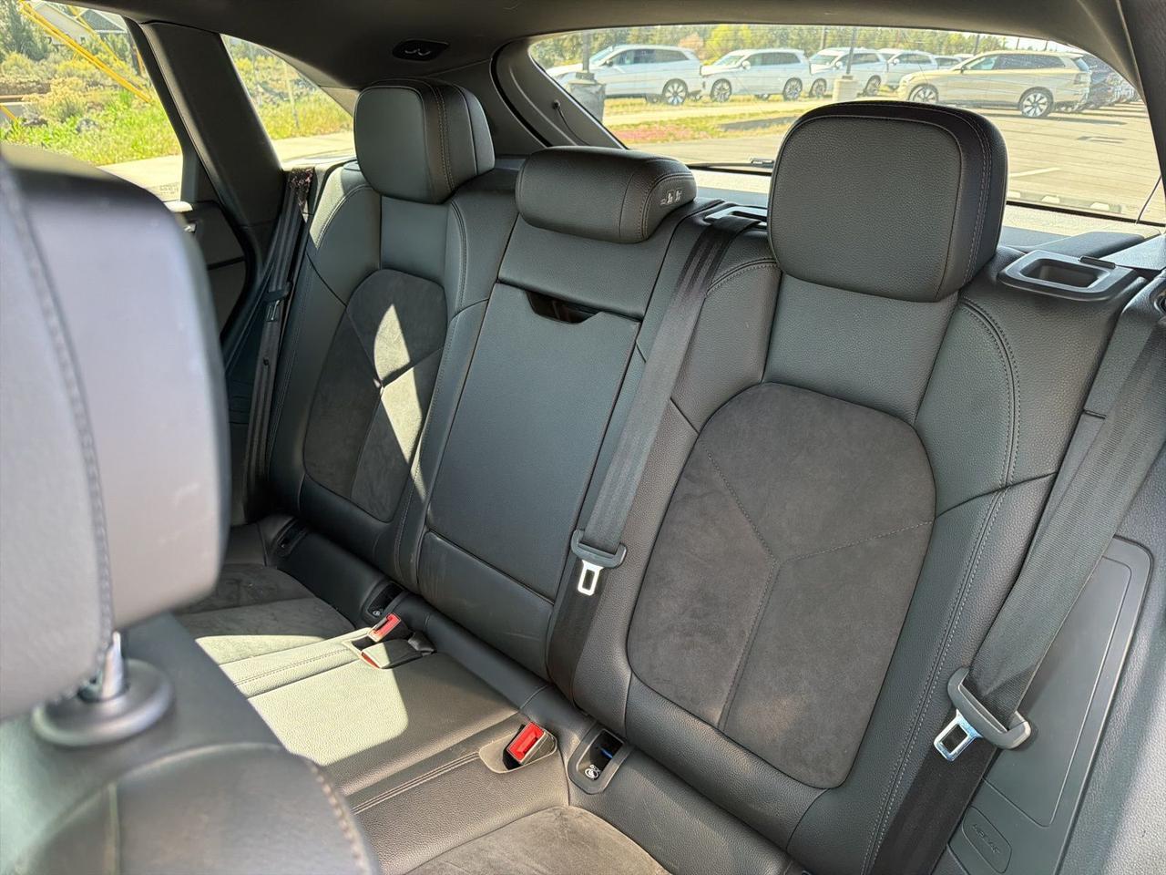 2018 Porsche Macan Sport Edition Bend OR