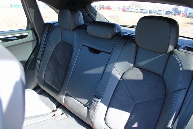 2018 Porsche Macan Sport Edition Klamath Falls OR