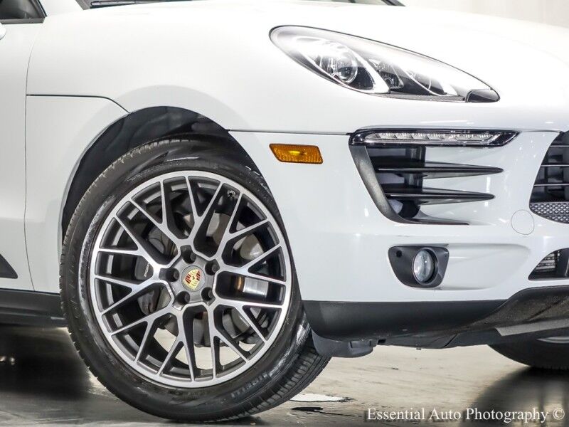 2018 Porsche Macan Sport Edition