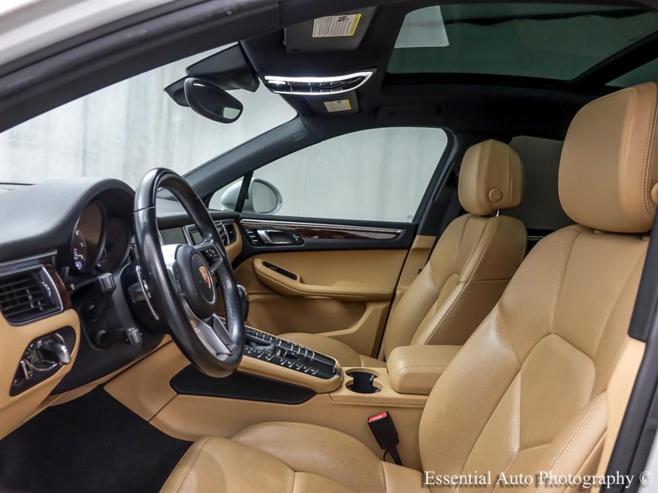 2018 Porsche Macan Sport Edition Willowbrook IL