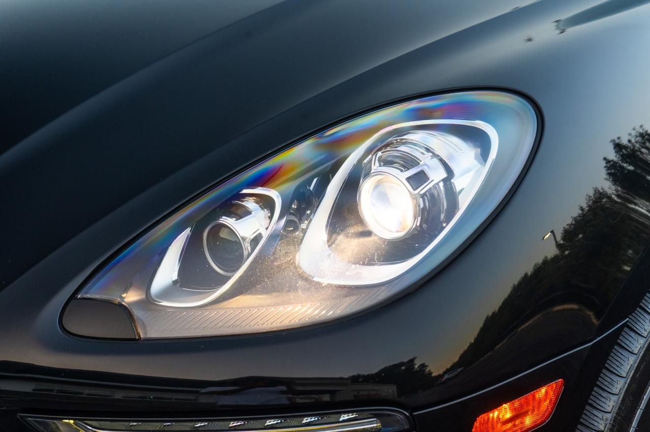 2018 Porsche Macan Sport Edition Yonkers NY