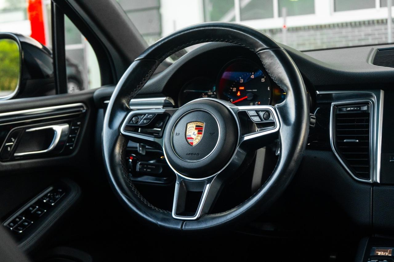 2018 Porsche Macan Sport Edition Yonkers NY