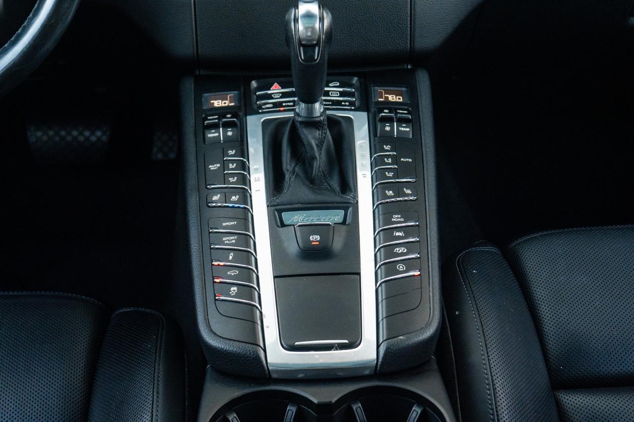 2018 Porsche Macan Sport Edition Yonkers NY