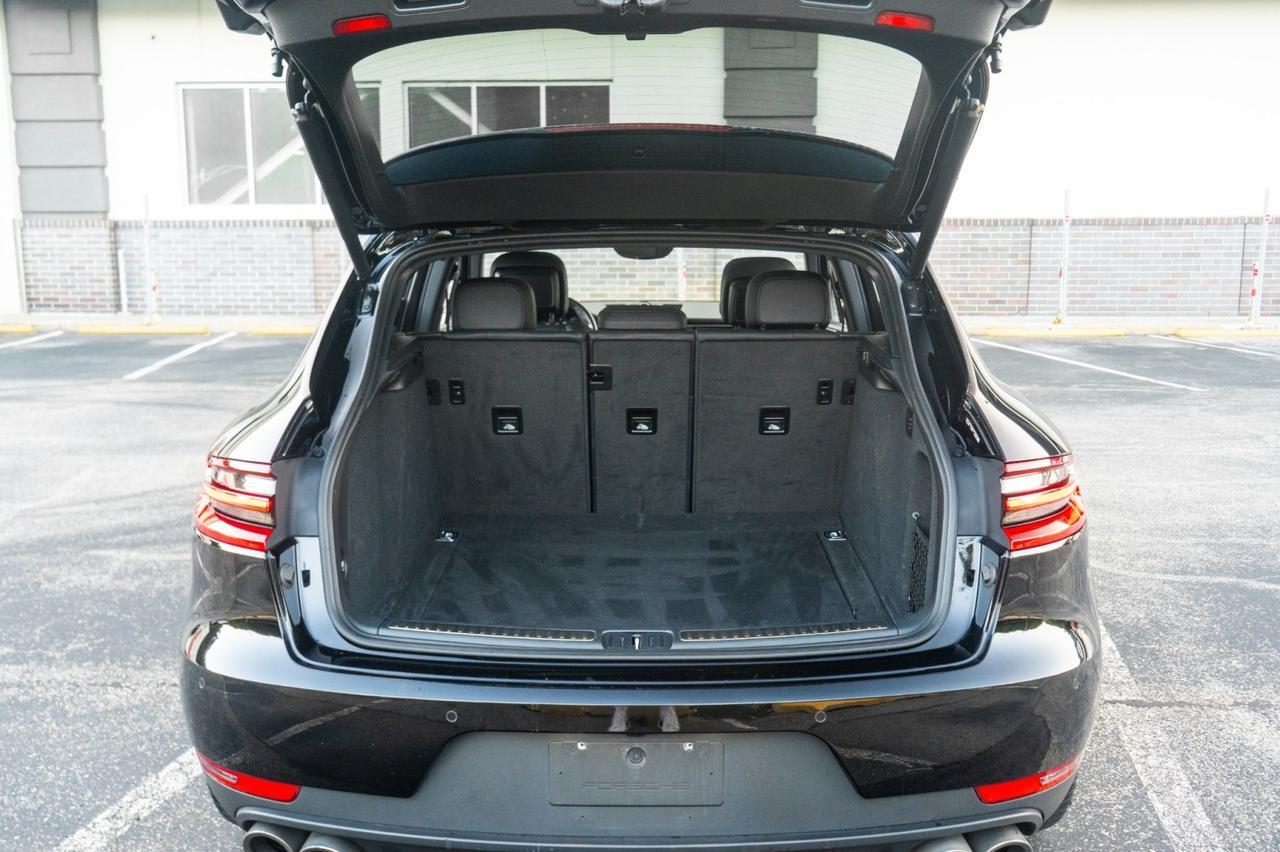 2018 Porsche Macan Sport Edition Yonkers NY