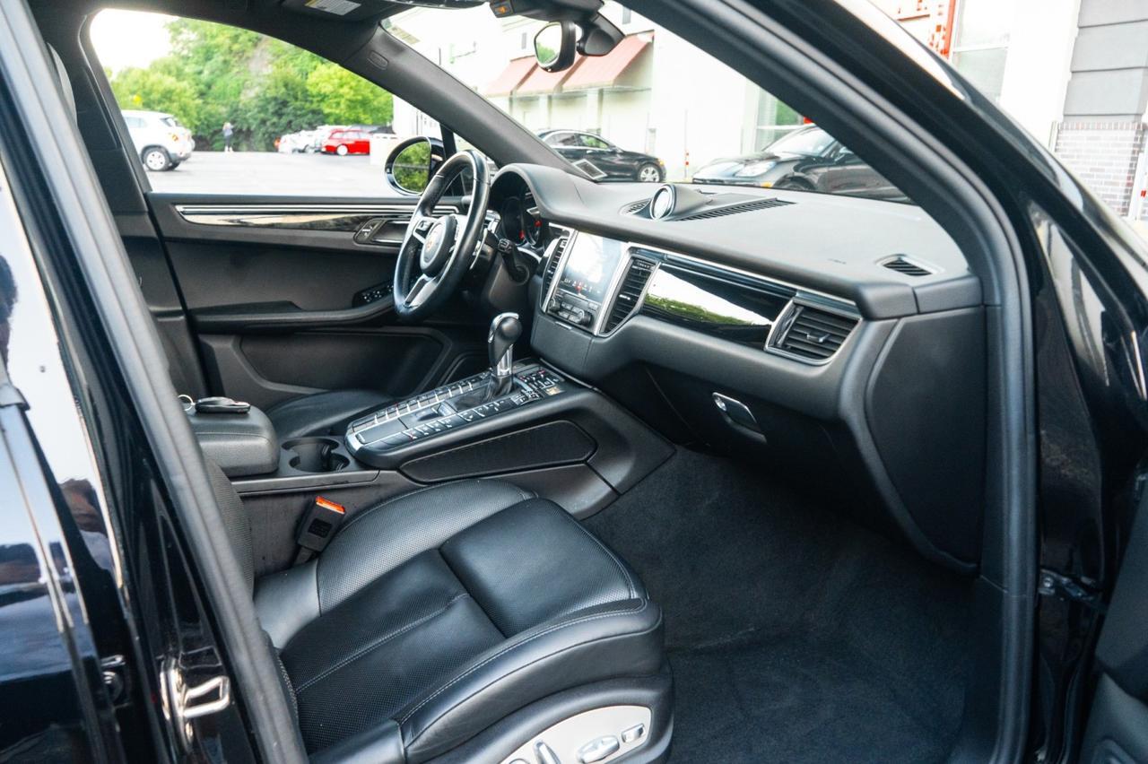 2018 Porsche Macan Sport Edition Yonkers NY
