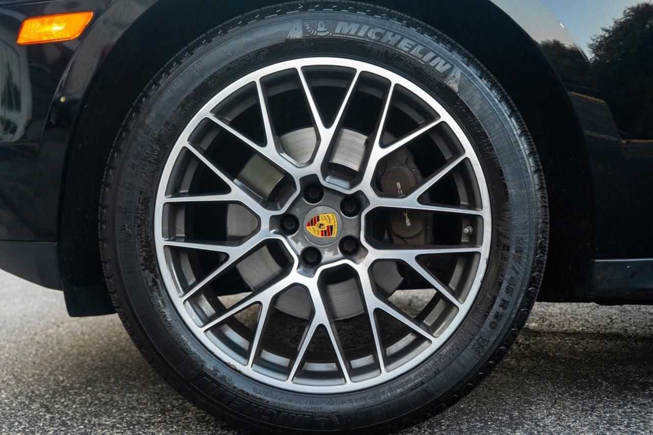 2018 Porsche Macan Sport Edition Yonkers NY