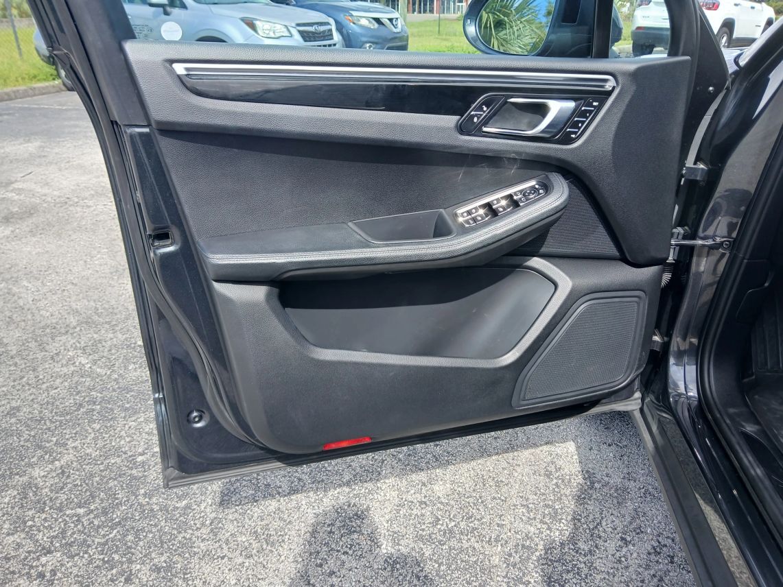 2018 Porsche Macan Sport Utility 4D Maitland FL