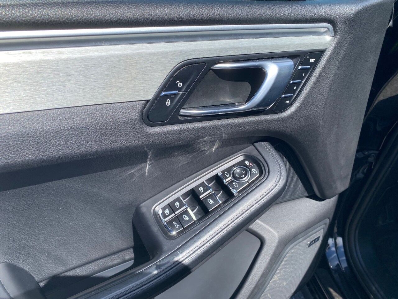 2018 Porsche Macan Turbo AWD Charlton MA