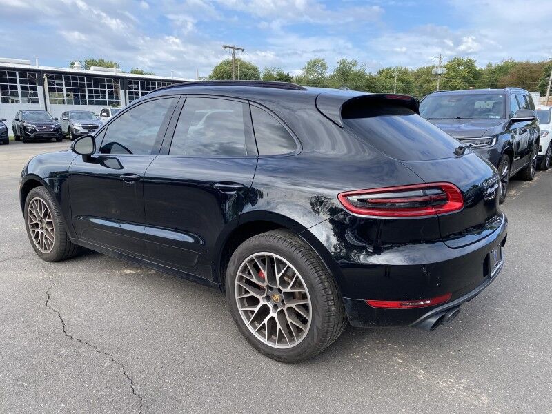 2018 Porsche Macan Turbo