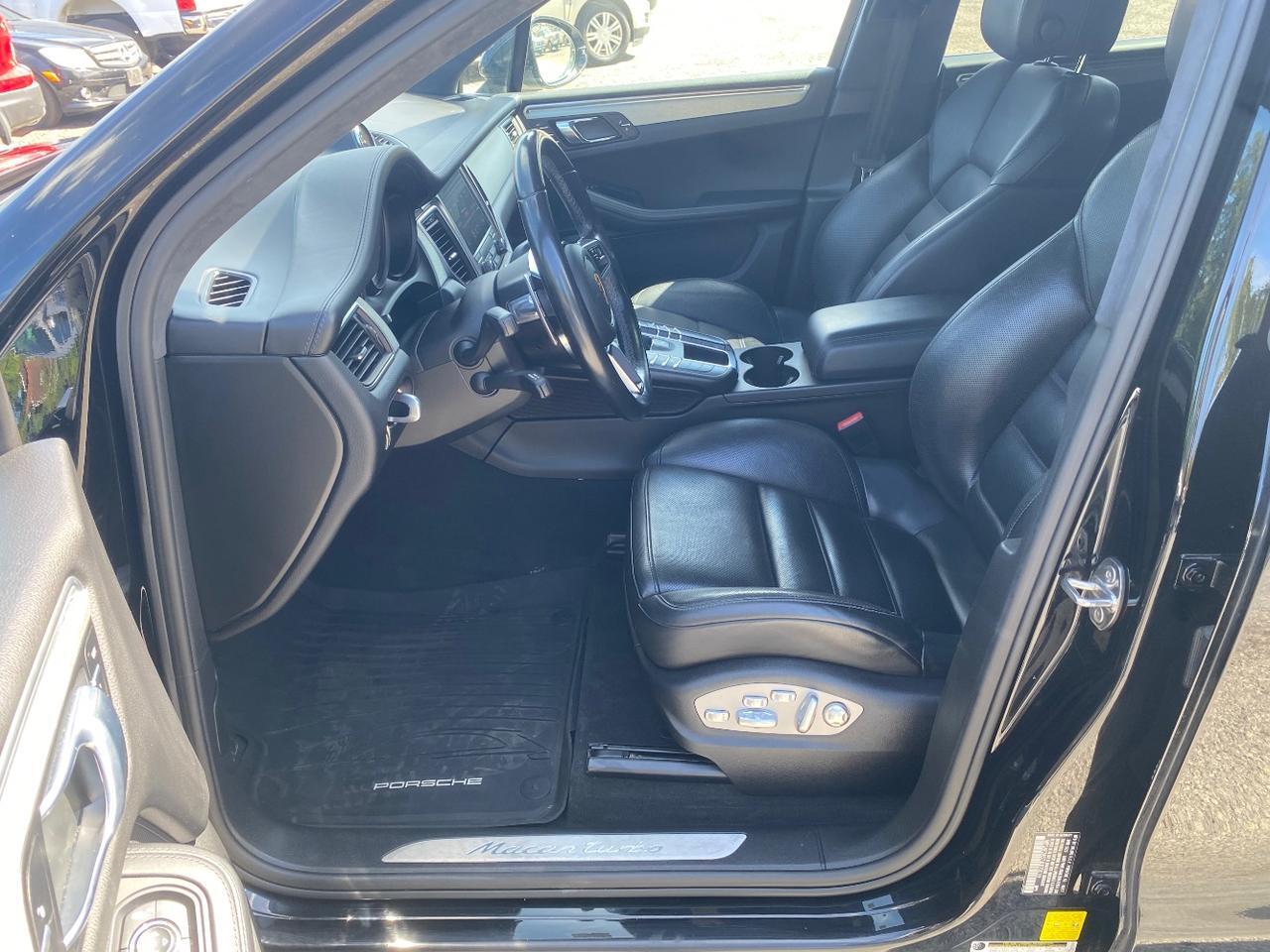 2018 Porsche Macan Turbo Charlton MA
