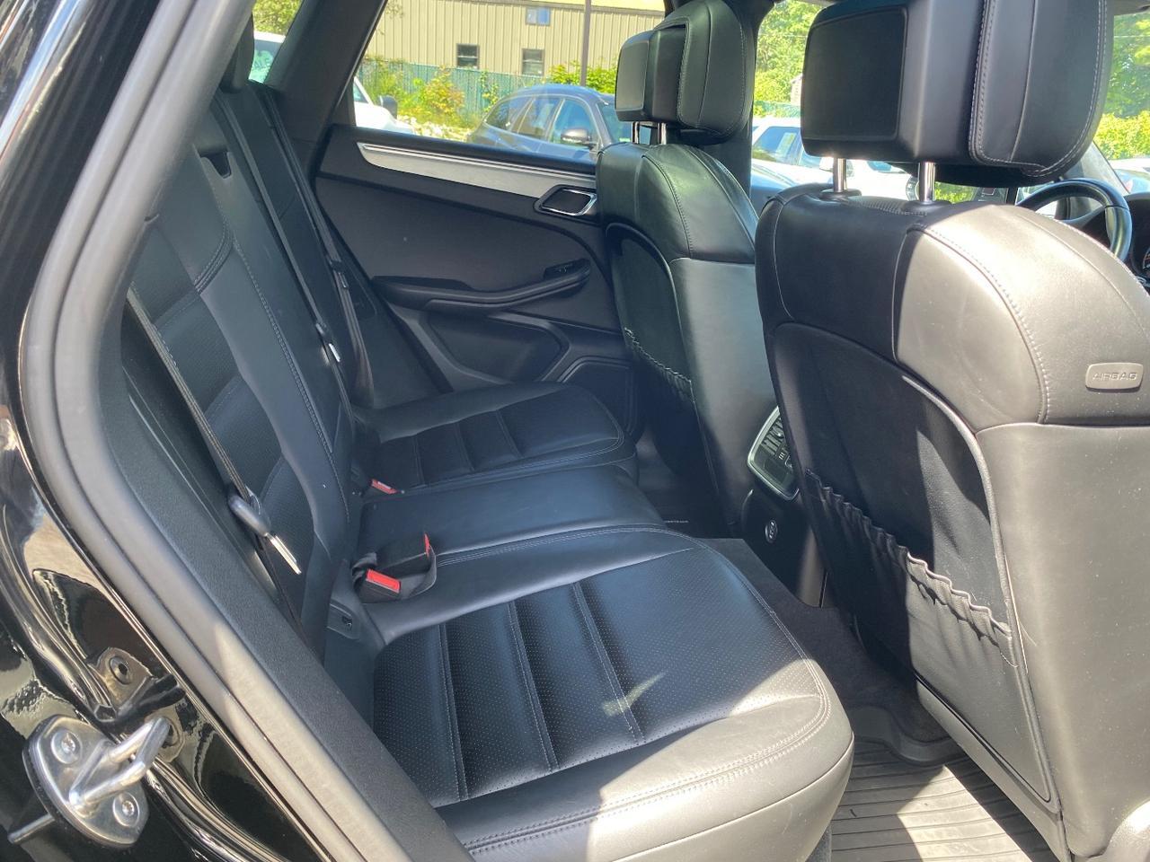 2018 Porsche Macan Turbo Charlton MA