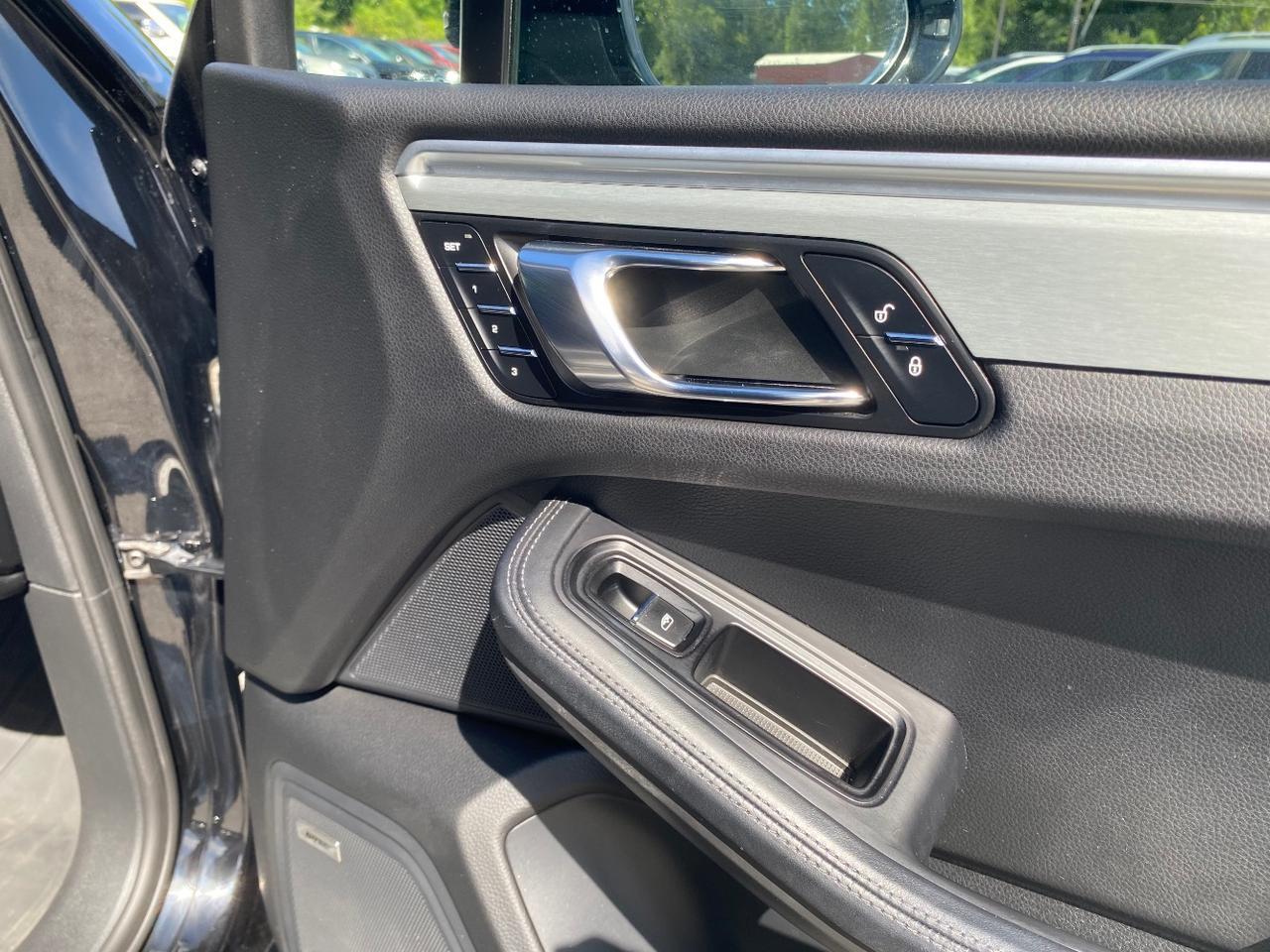 2018 Porsche Macan Turbo Charlton MA