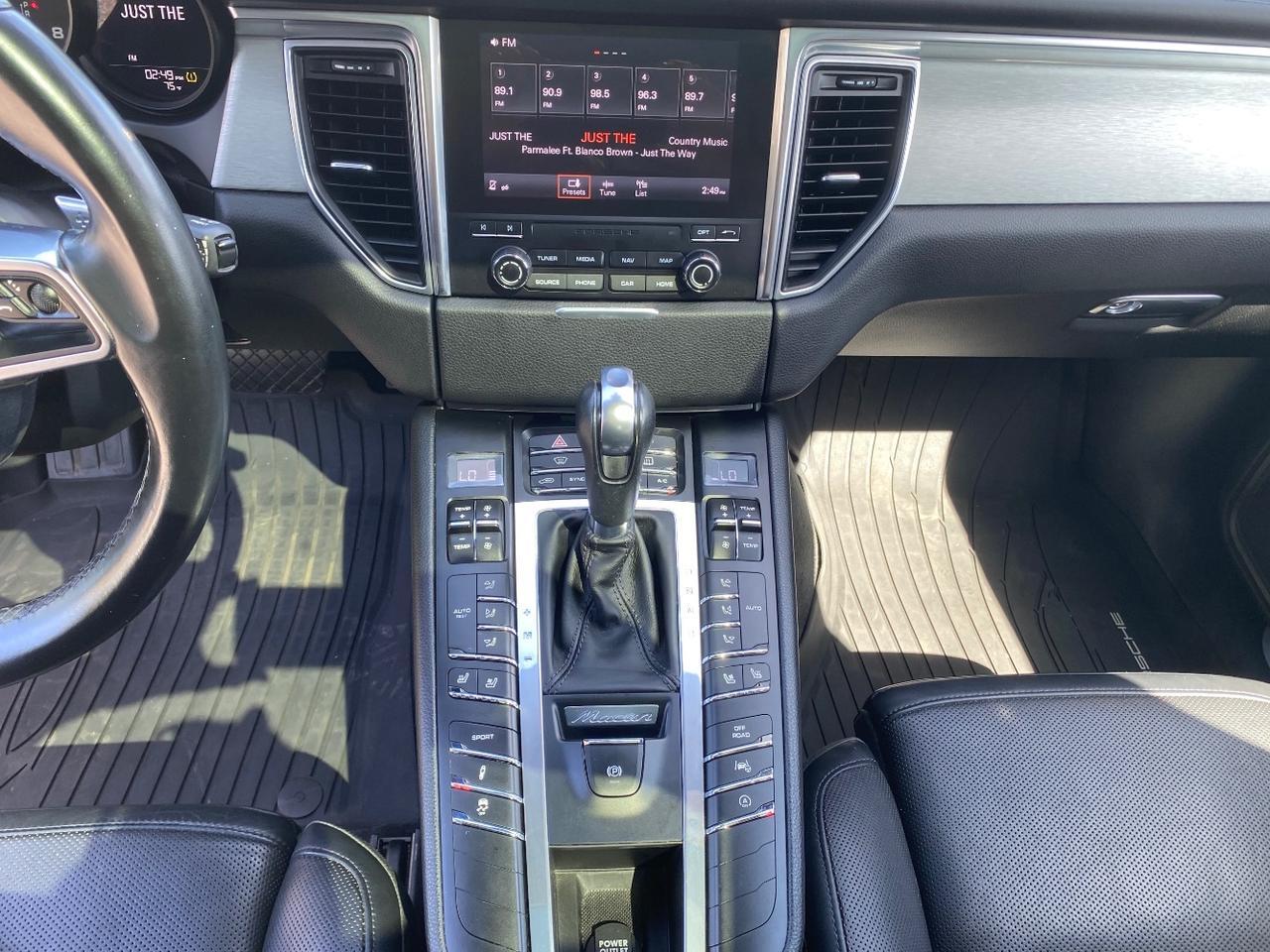 2018 Porsche Macan Turbo Charlton MA