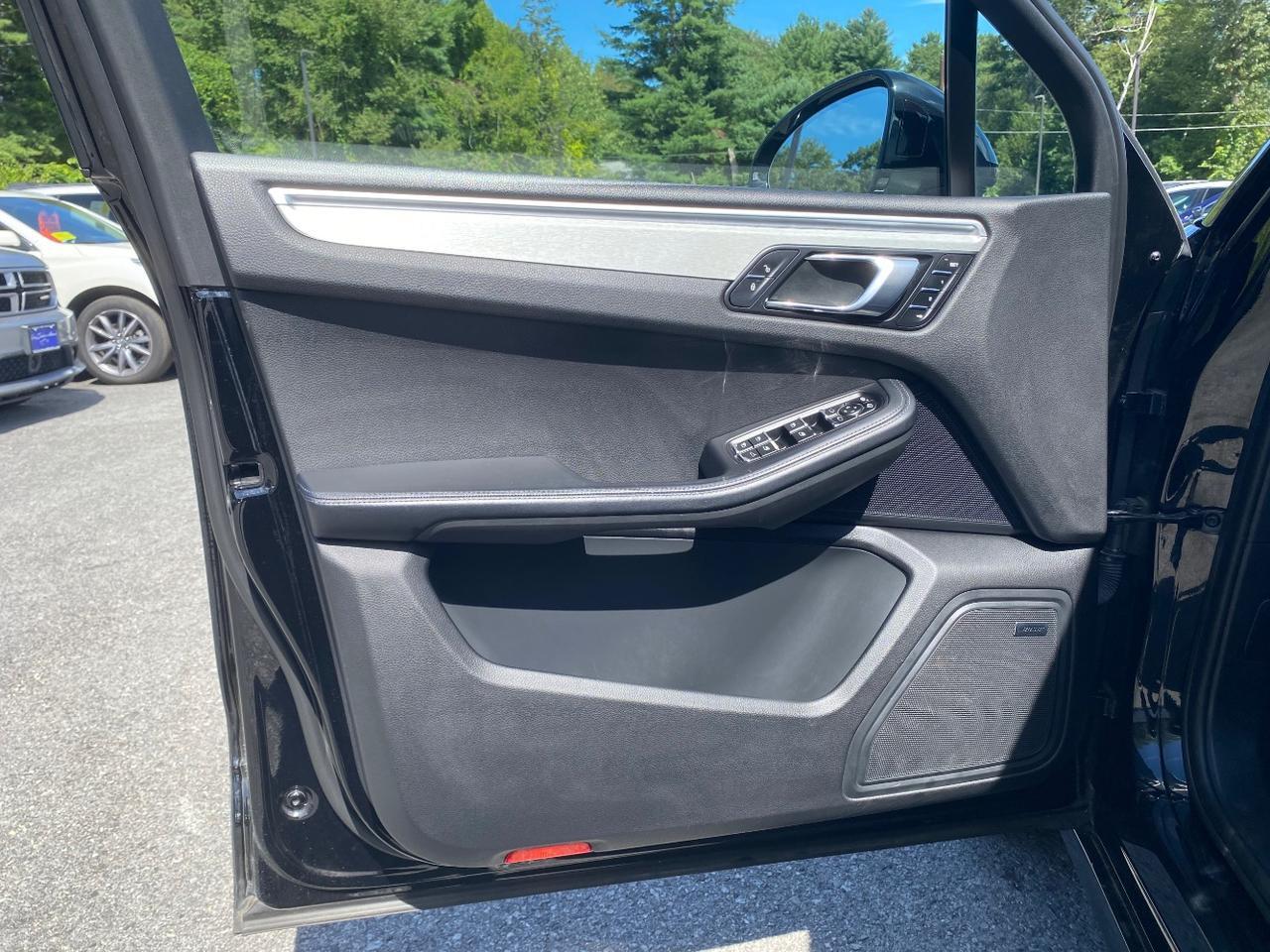 2018 Porsche Macan Turbo Charlton MA