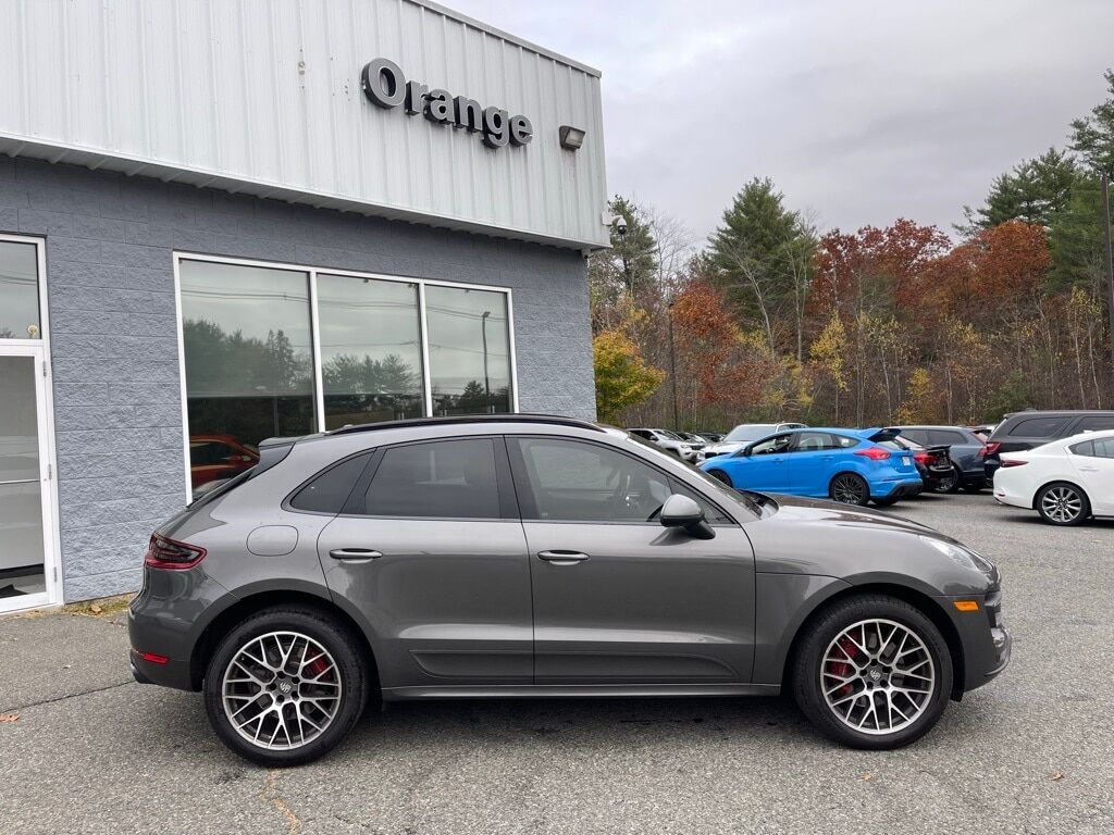 2018 Porsche Macan Turbo Orange MA