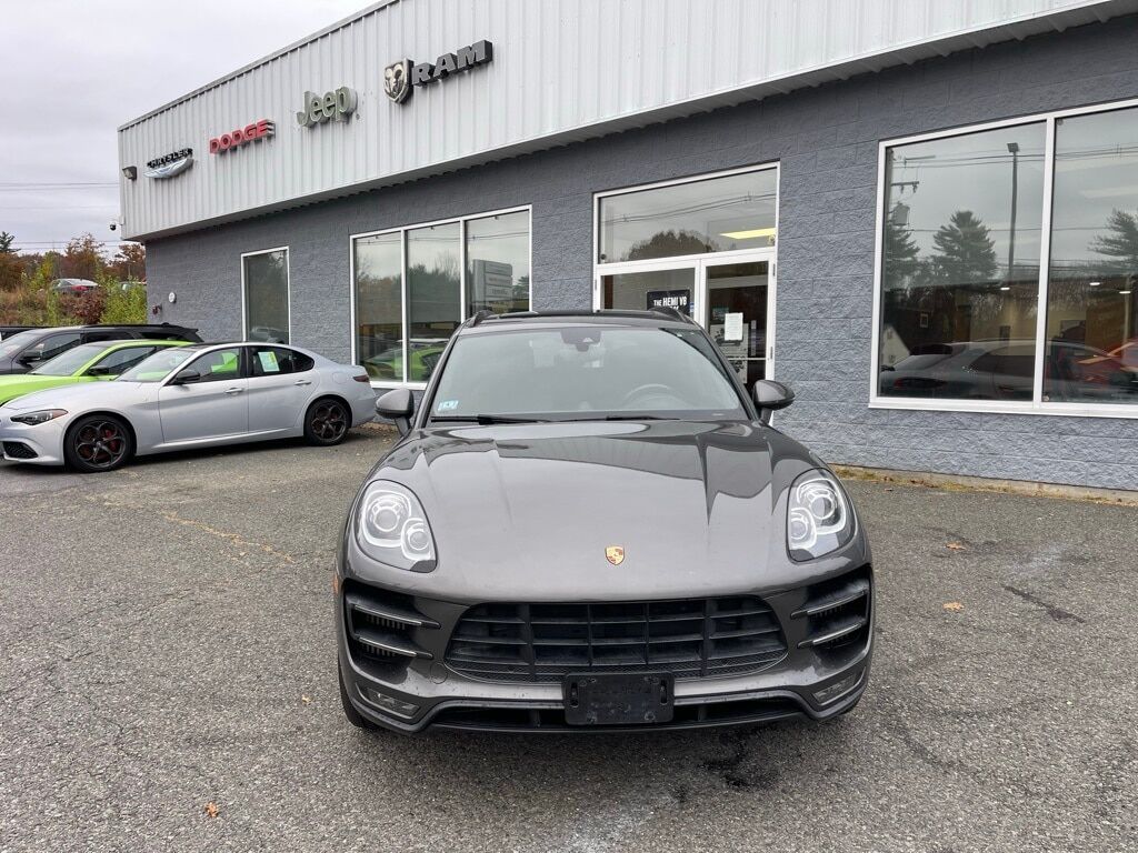 2018 Porsche Macan Turbo Orange MA