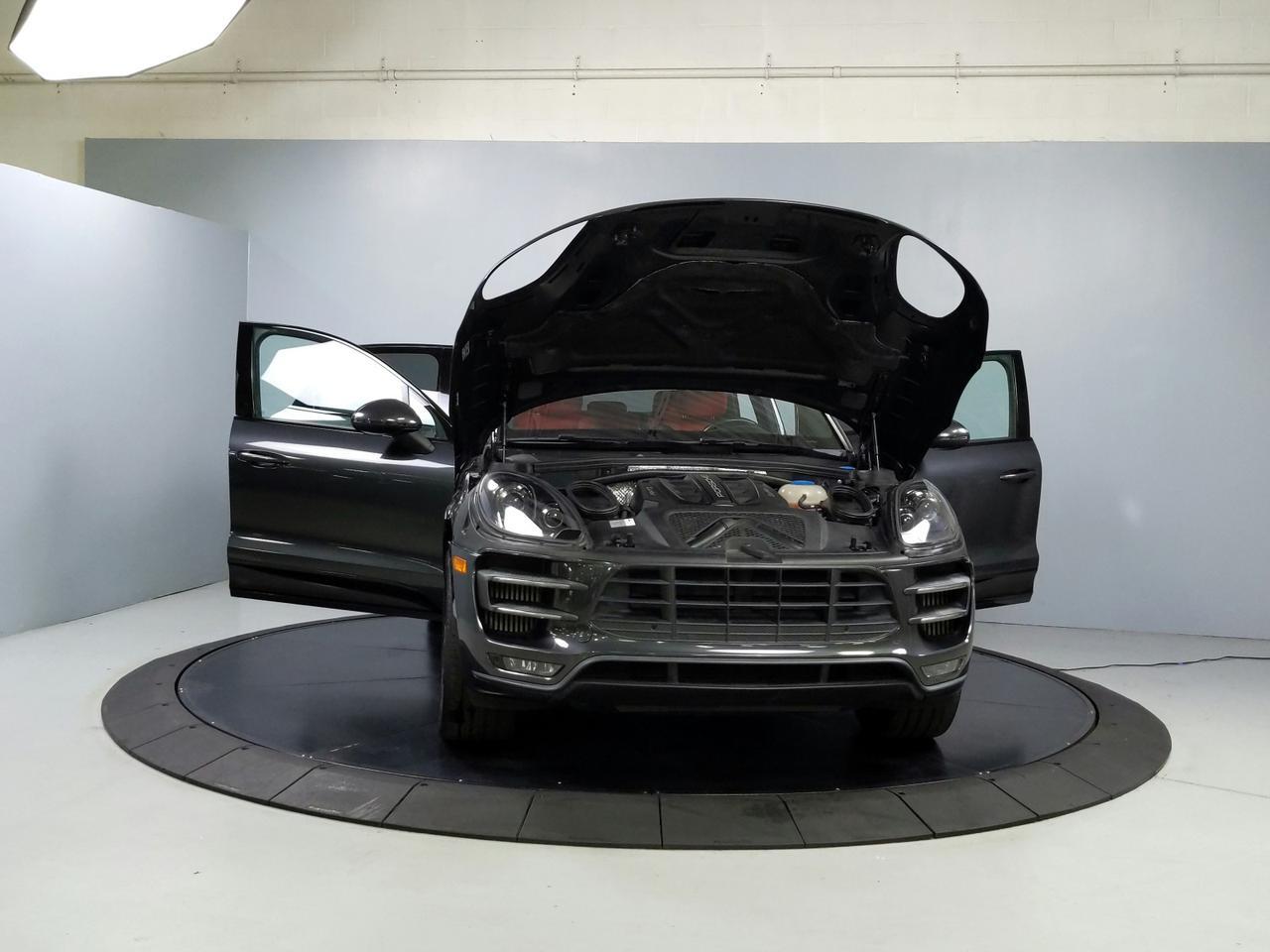 2018 Porsche Macan Turbo St. Charles  IL