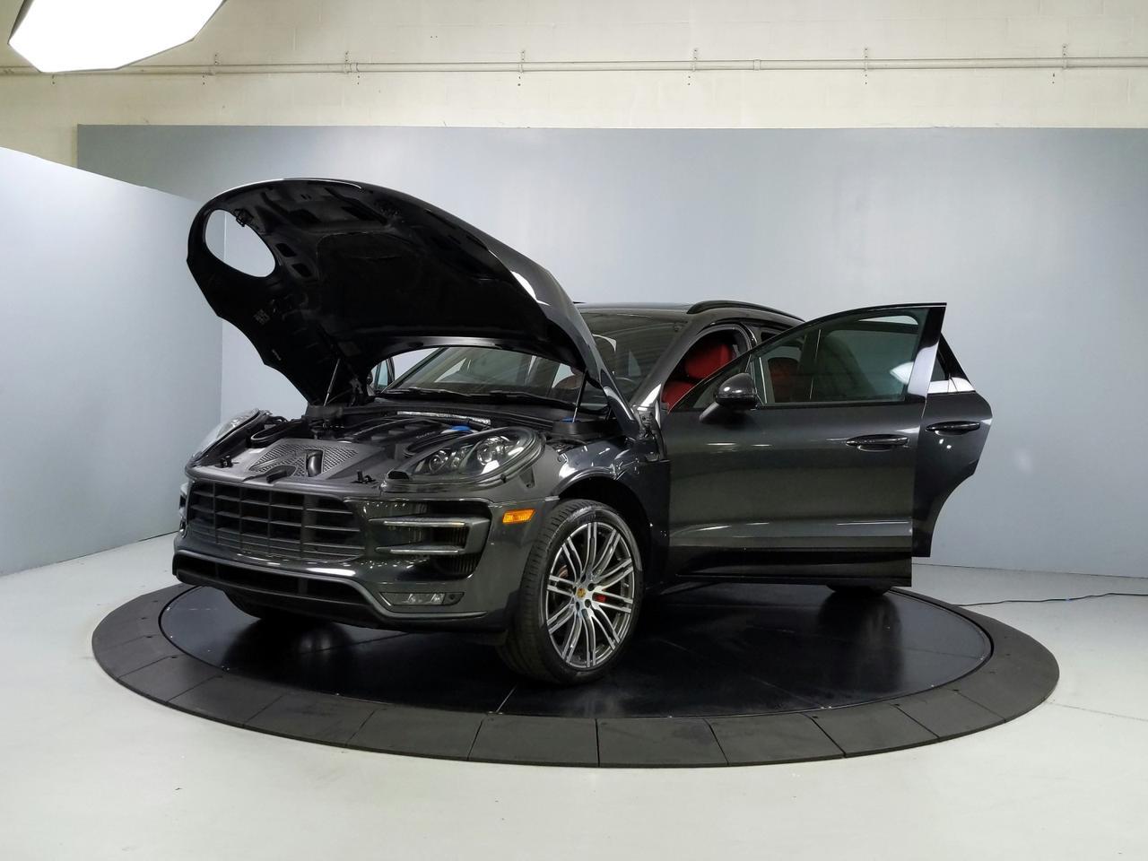 2018 Porsche Macan Turbo St. Charles  IL