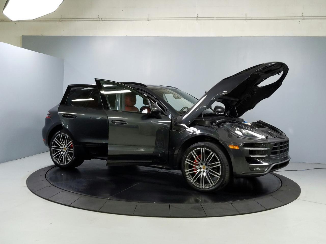 2018 Porsche Macan Turbo St. Charles  IL
