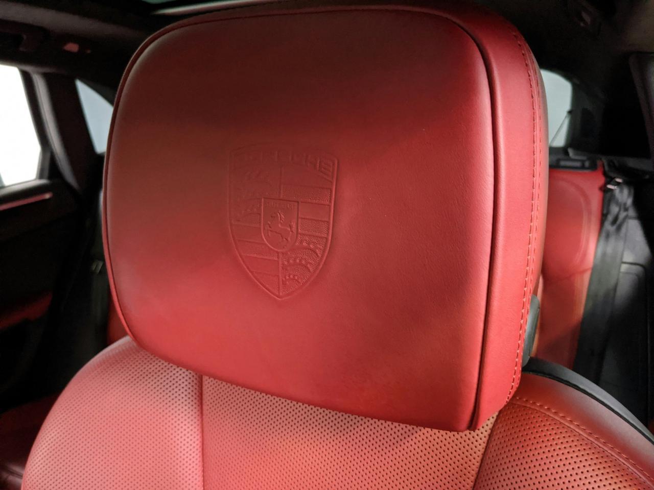 2018 Porsche Macan Turbo St. Charles  IL
