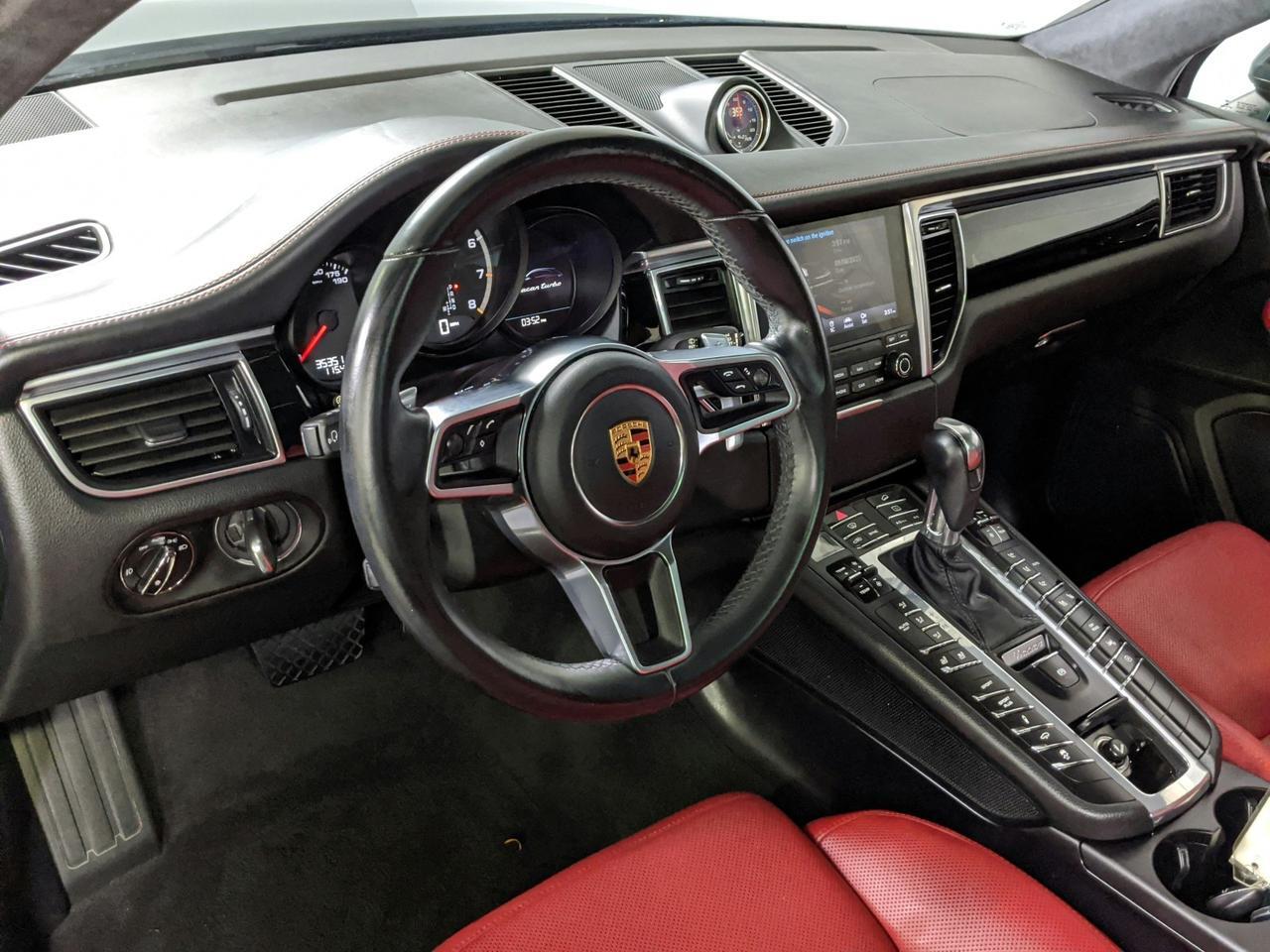 2018 Porsche Macan Turbo St. Charles  IL